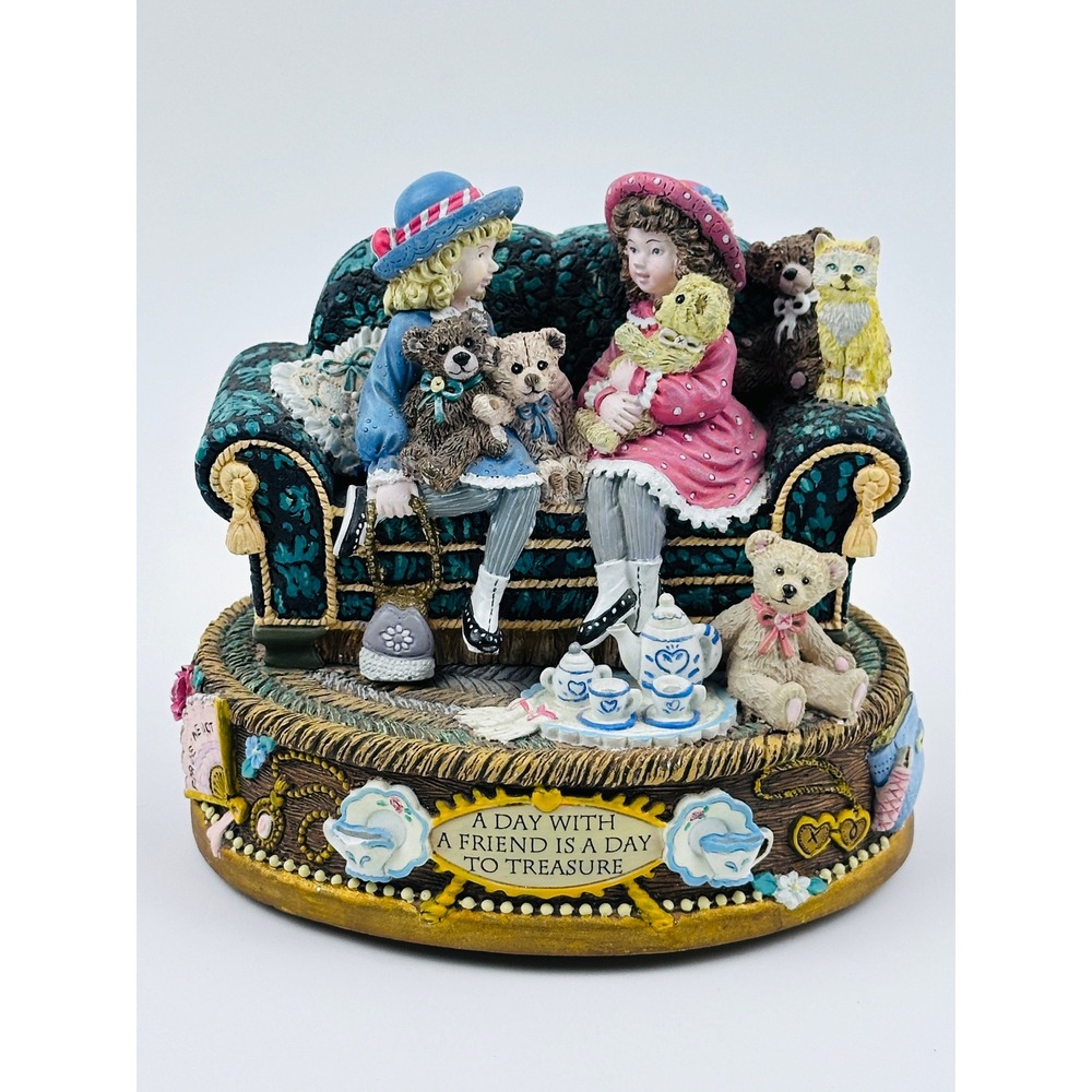 San Francisco Music Box Company "Cherish The‎ Thought" Figurine Music Box